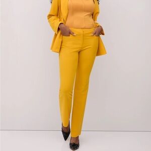 Tall Mid-Rise Modern-Fit Barely Bootcut Pant - Essential Stretch size 20